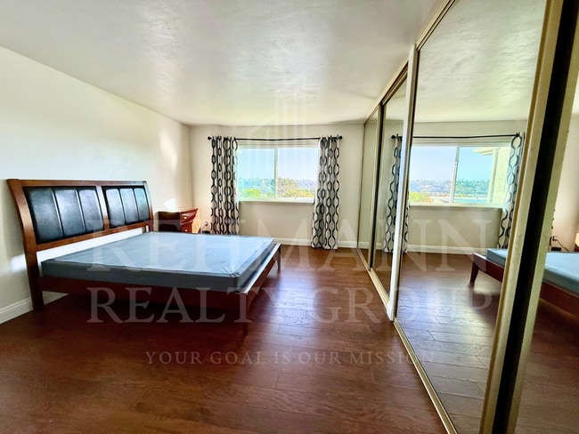 Building Photo - 6331 Caminito Andreta