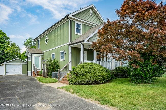 Photo - 132 Sampson Pl