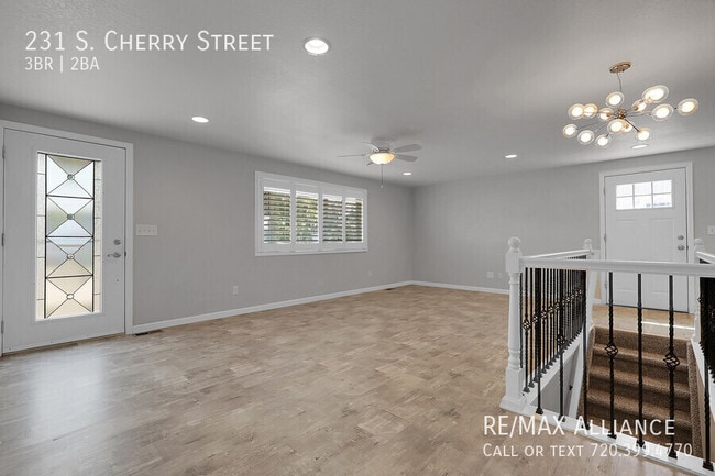 Photo - 231 S Cherry St