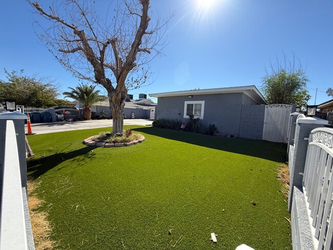 Photo - 5905 Fawn Ave