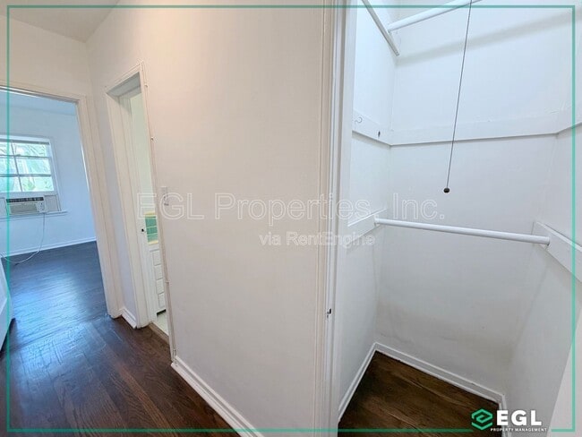 Photo - 5803 W Olympic Blvd Unit 5