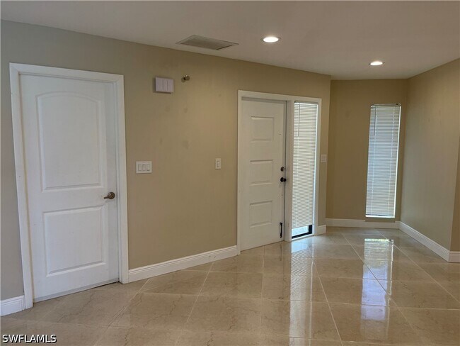 Photo - 255 Pine Valley Cir