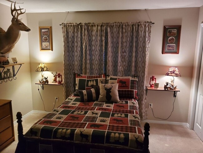 Photo - 3 Bedroom - 2.5 Bath Home in the HEART of ...