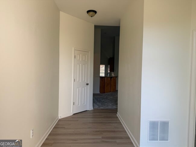 Photo - 264 Turnbridge Cir