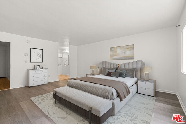 Photo - 1236 Wellesley Ave Unidad 2