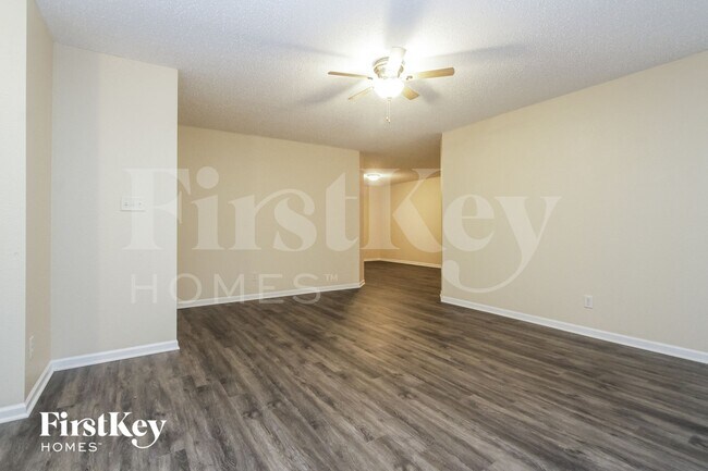 Photo - 5805 Dollar Forge Dr