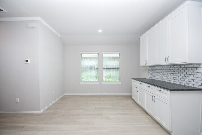 Photo - 9316 Colonial Bent Pl