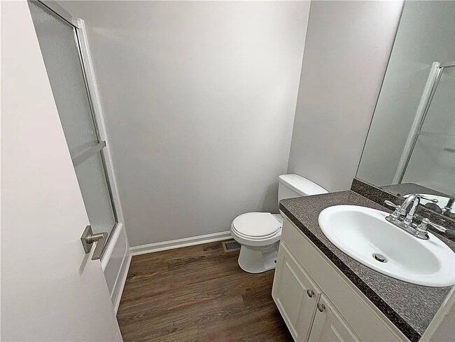 Photo - 7001 Pat Mell Pl SE