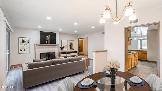 Building Photo - 5901 Hanna Ave