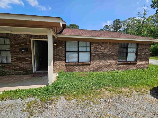 Building Photo - 12005 Geyer Springs Rd Rental