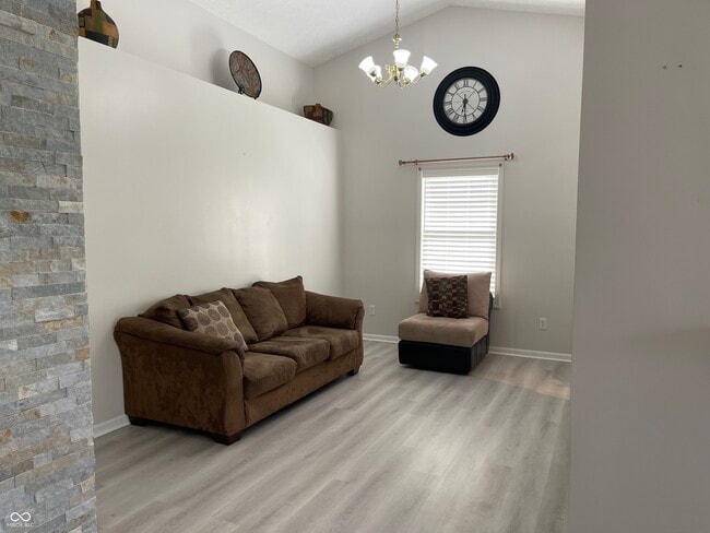 Photo - 1058 Sugar Maple Dr