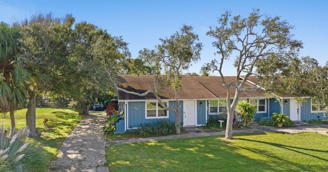 Building Photo - 125 Rio Del Mar St