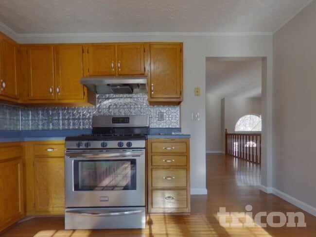 Photo - 5085 Forest View Trail