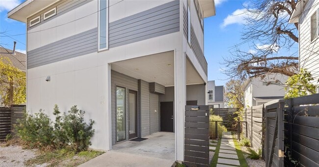 Photo - 1904 E 17th St