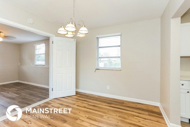 Photo - 6603 Syringa Ln
