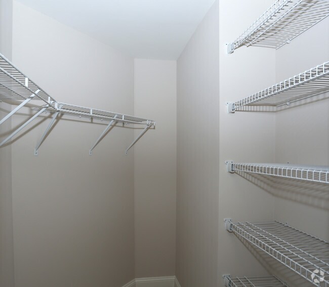 The Avery Townhome Apartments For Rent in Willingboro, NJ