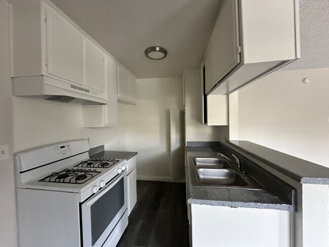 Lassen Carriage House LLC
