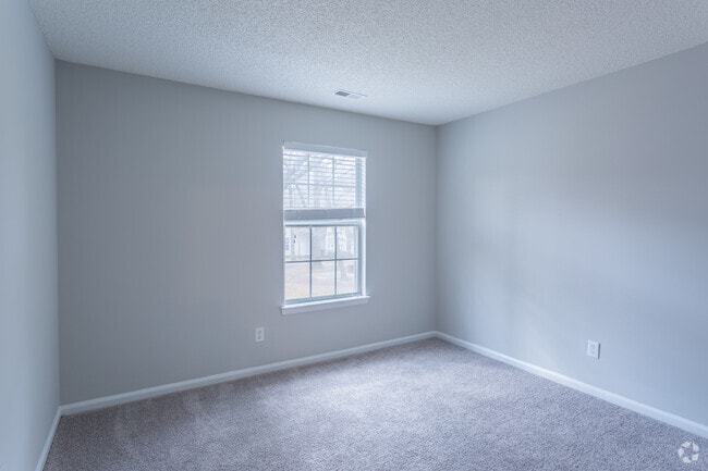 2BR,2BA,-975SF Classic - The Courts at Yorkshire Downs