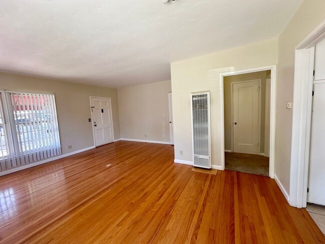 Photo - Charming 2 Bedroom Cottage in the Heart of Downtown Paso Robles! AVAILABLE July 1st, 2026 **DO NO...