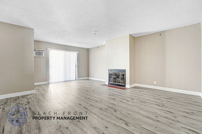 Photo - 14427 Cerise Ave.