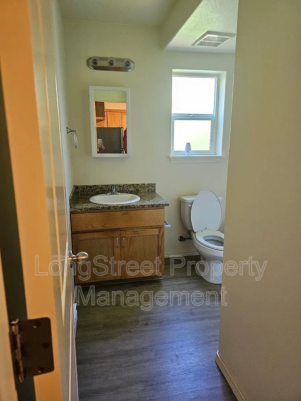 Photo - 300 SE 148th Ave Unidad 16