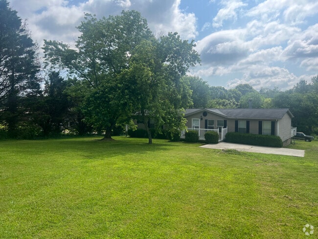 Building Photo - 725 Bandy Rd Rental