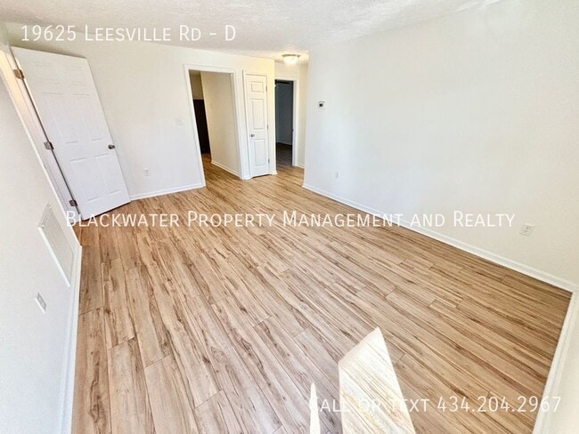 Photo - 19625 Leesville Rd Unit D