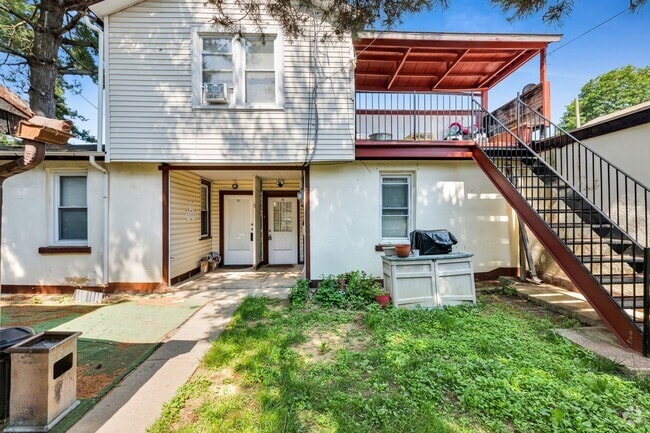 Building Photo - 521 N Ninth St Unit 521 N 9th st Rental