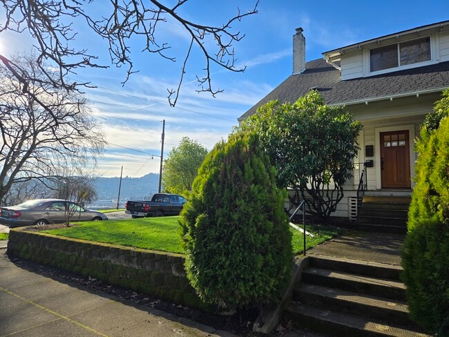 Building Photo - 3705 N Longview Ave Unit A