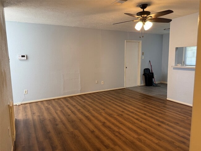 Photo - 3122 Trail Lake Dr