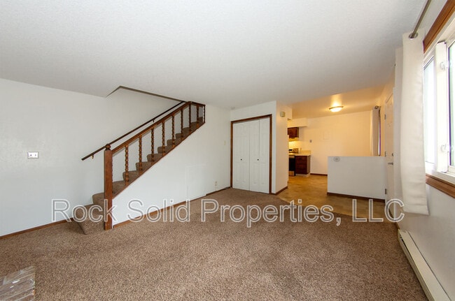 Photo - 1610 Taft Ave