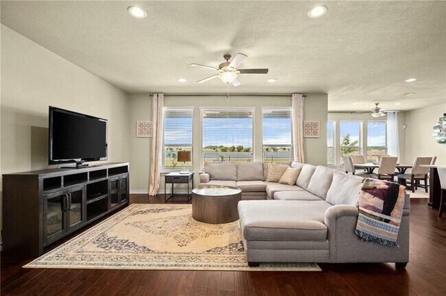 Photo - 17621 Silent Harbor Loop