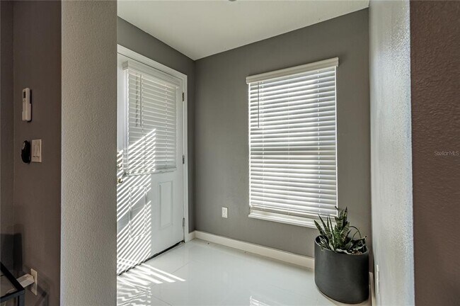 Photo - 1225 E Livingston St