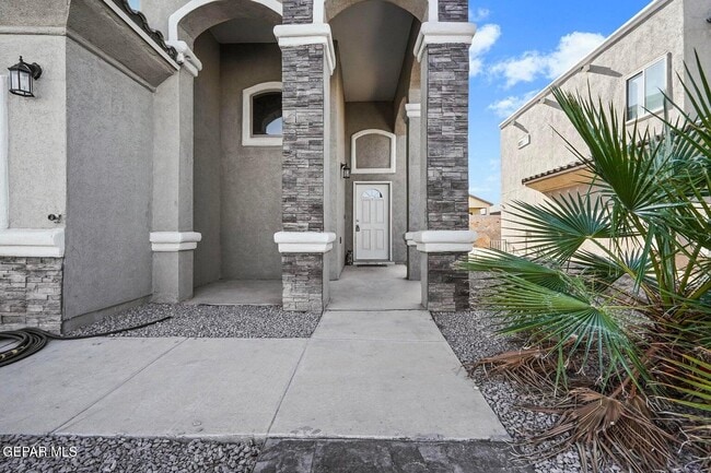 Photo - 12922 Clevedon St