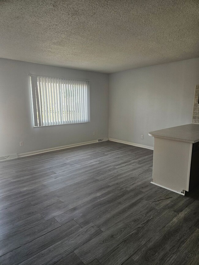 Photo - Green Valley Apartments Unit Apt #31