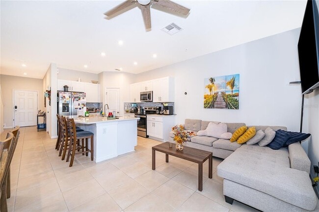 Photo - 2110 Crystal Bell St