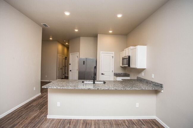 Photo - 2126 N Jayton Ave