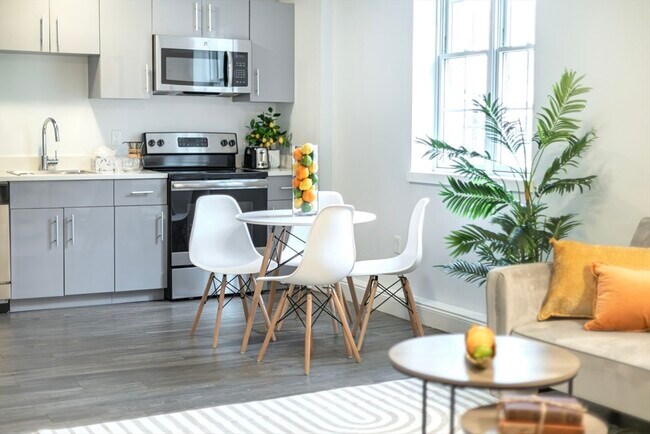 Photo - 1505 Commonwealth Ave Unit 110