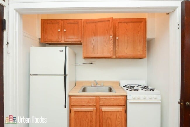 Photo - 653 W Belmont Ave Unit M04R