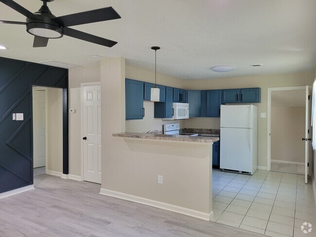 Building Photo - 1919 Bancroft Dr Rental