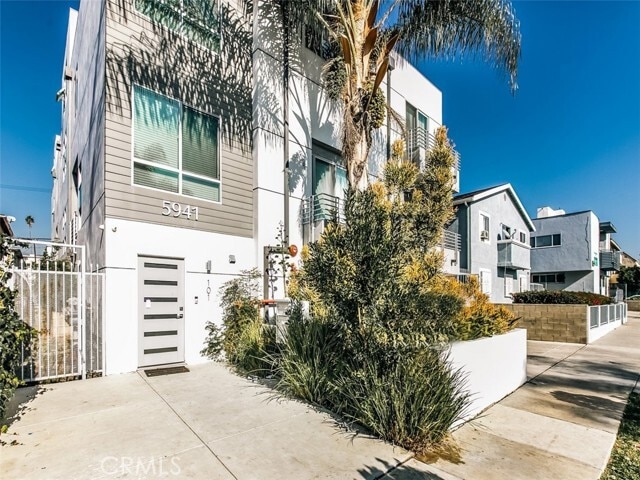 Photo - 5941 Barton Ave