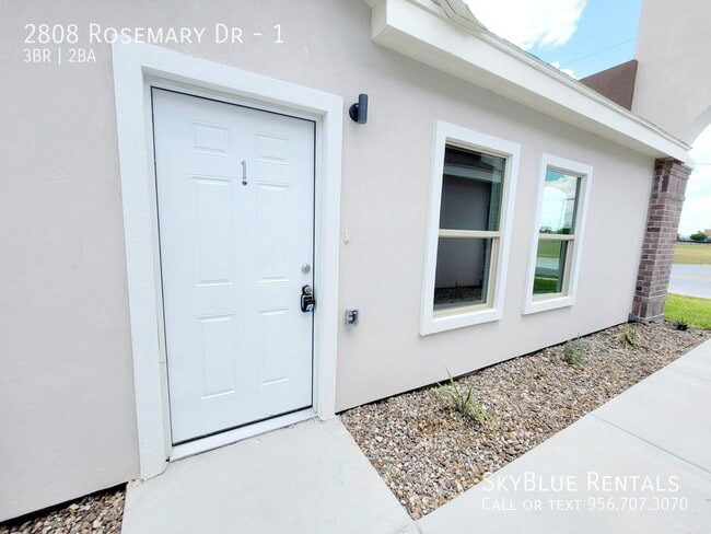 Photo - 2808 Rosemary Dr Unit 1