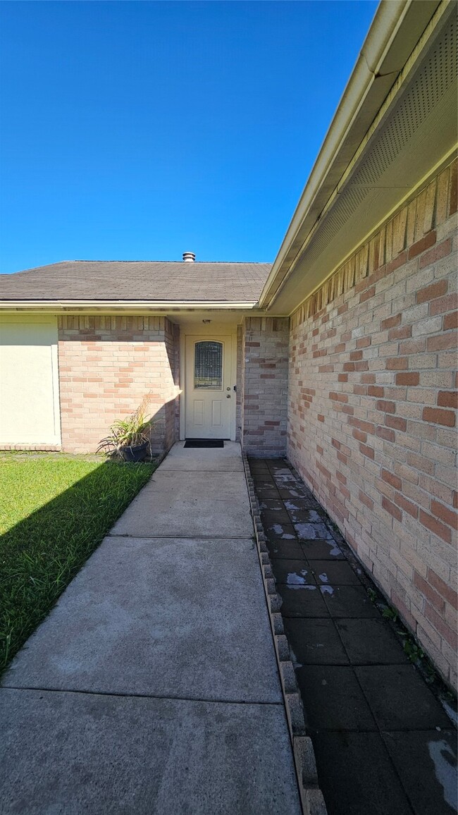 Photo - 543 Oakdale Dr