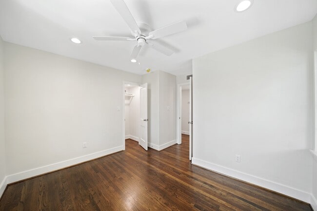 Photo - 520 Lovett Blvd Unit 2D