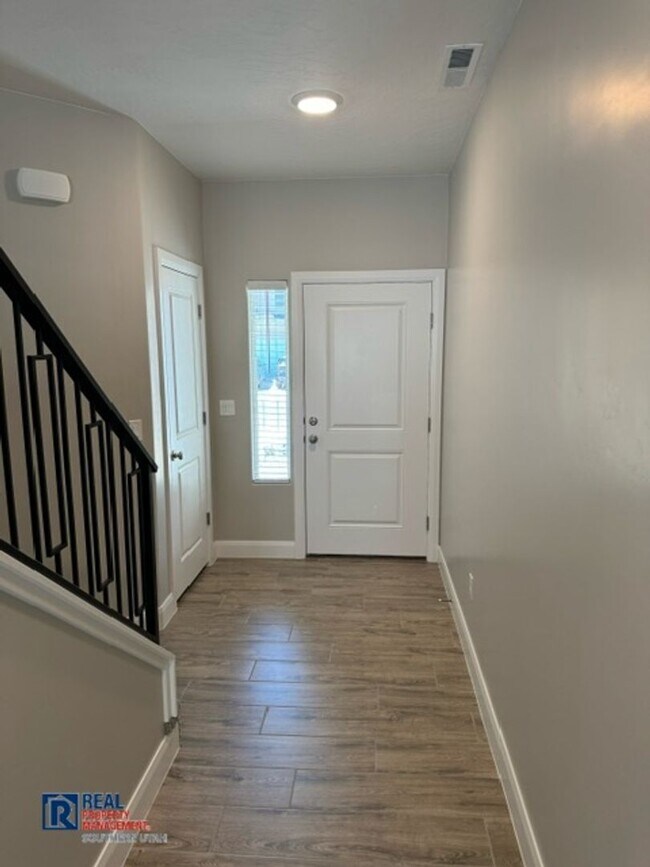 Photo - River Trail Townhome