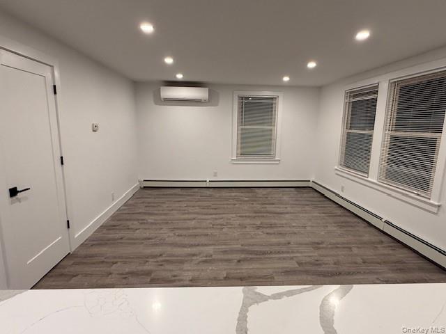 Photo - 19 Bellport Ln Unit 1