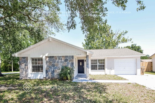 Building Photo - 7839 Putnam Cir