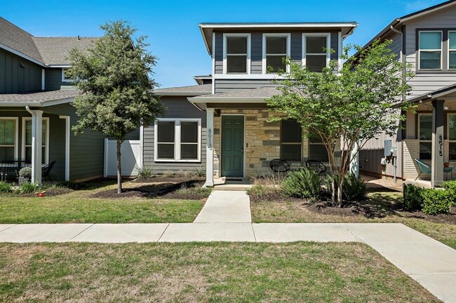 Photo - 8013 Lennon Dr House