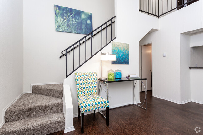 Interior Photo - Park at Ashford Rental