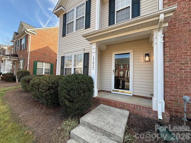 Photo - 17632 Delmas Dr